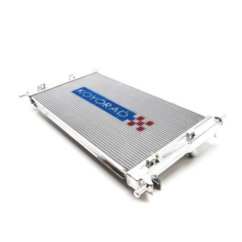 Radiatore in alluminio per Volvo C30, S40, V50, Mazda 3, Ford Focus Radiatore in alluminio per Volvo C30, S40, V50, Mazda 3, Ford Focus