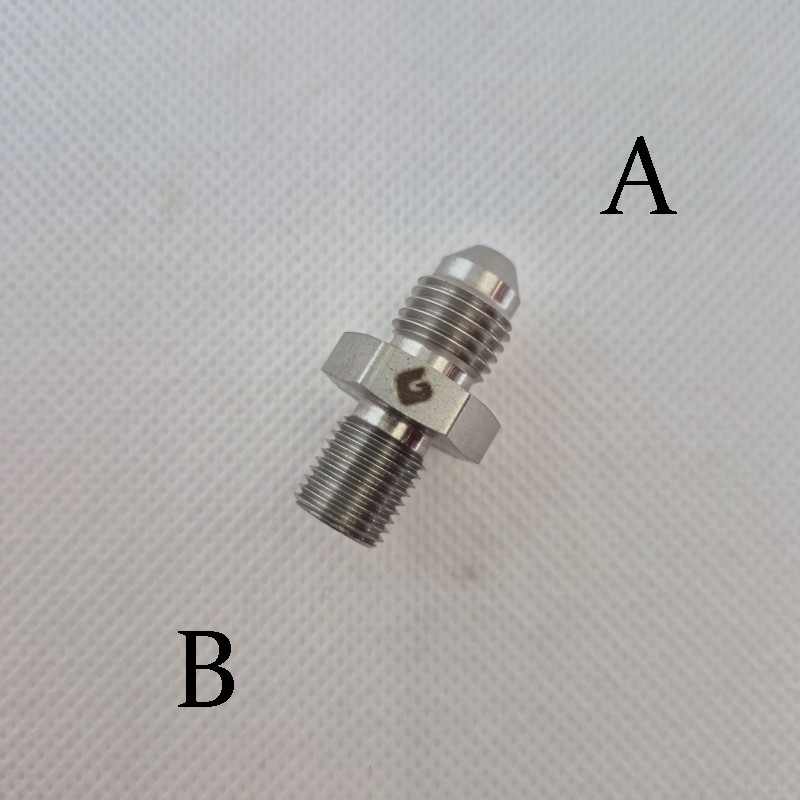 Adattatore Niples A. 3/8"x24 B. M12x1.5