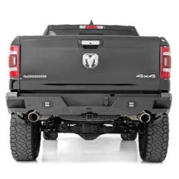 Paraurti posteriore in acciaio con luci LED