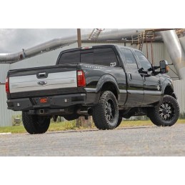 Paraurti posteriore con luci LED