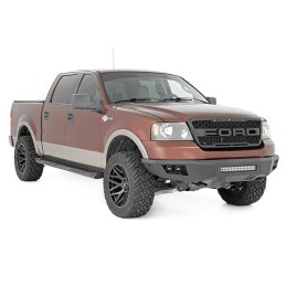 Paraurti anteriore con luci LED